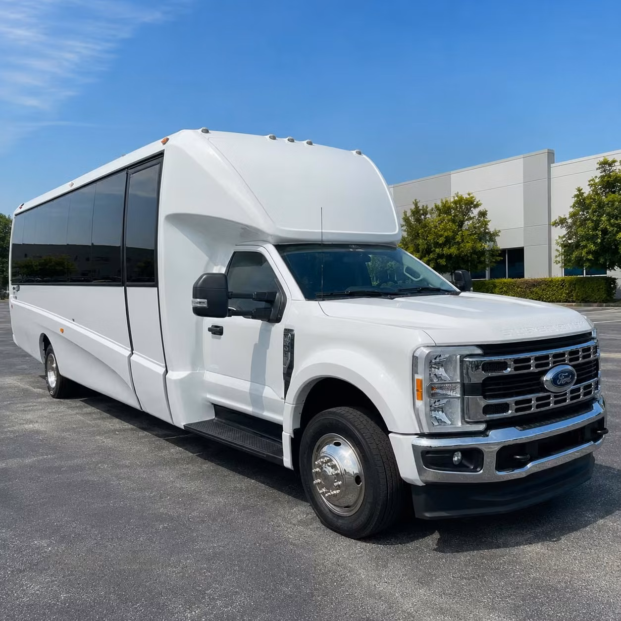 18 passenger minibus