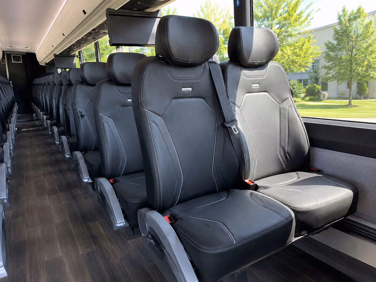 coachbuskansascity com makes booking college and high school sporting event transportation in kansas city easy